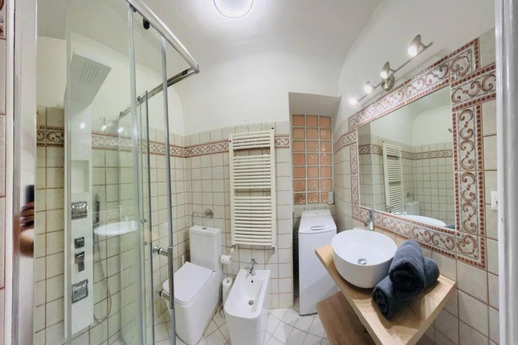 Ivi - Boutique Home ตรีเอสเต ภายนอก รูปภาพ
