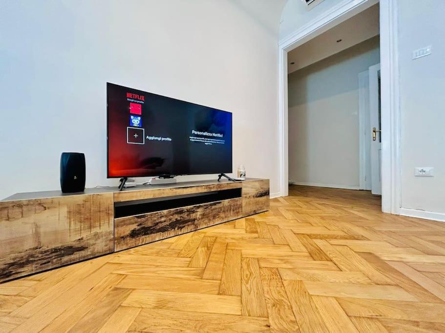 Ivi - Boutique Home ตรีเอสเต ภายนอก รูปภาพ