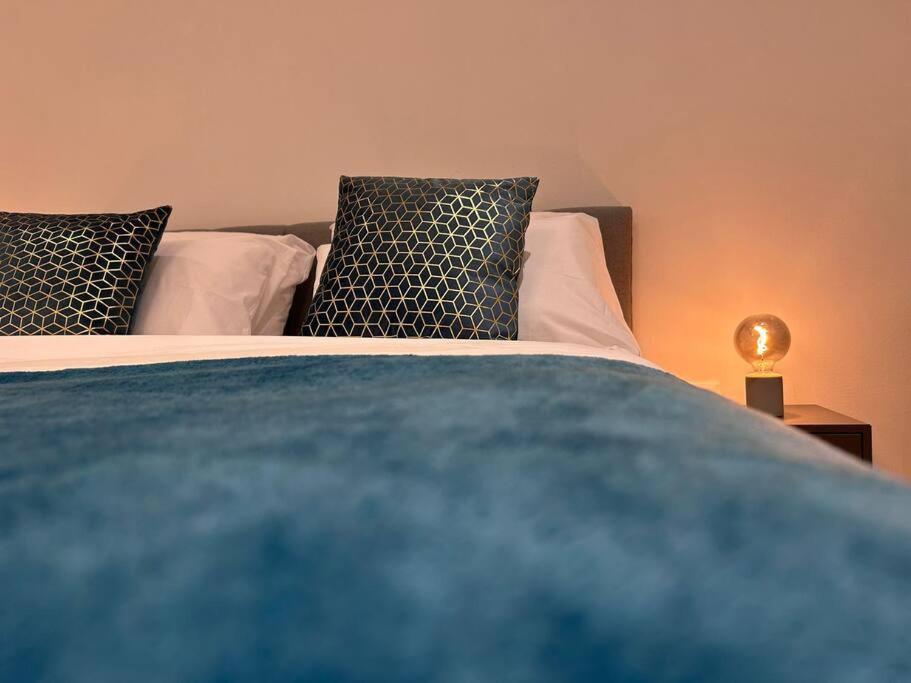 Ivi - Boutique Home ตรีเอสเต ภายนอก รูปภาพ